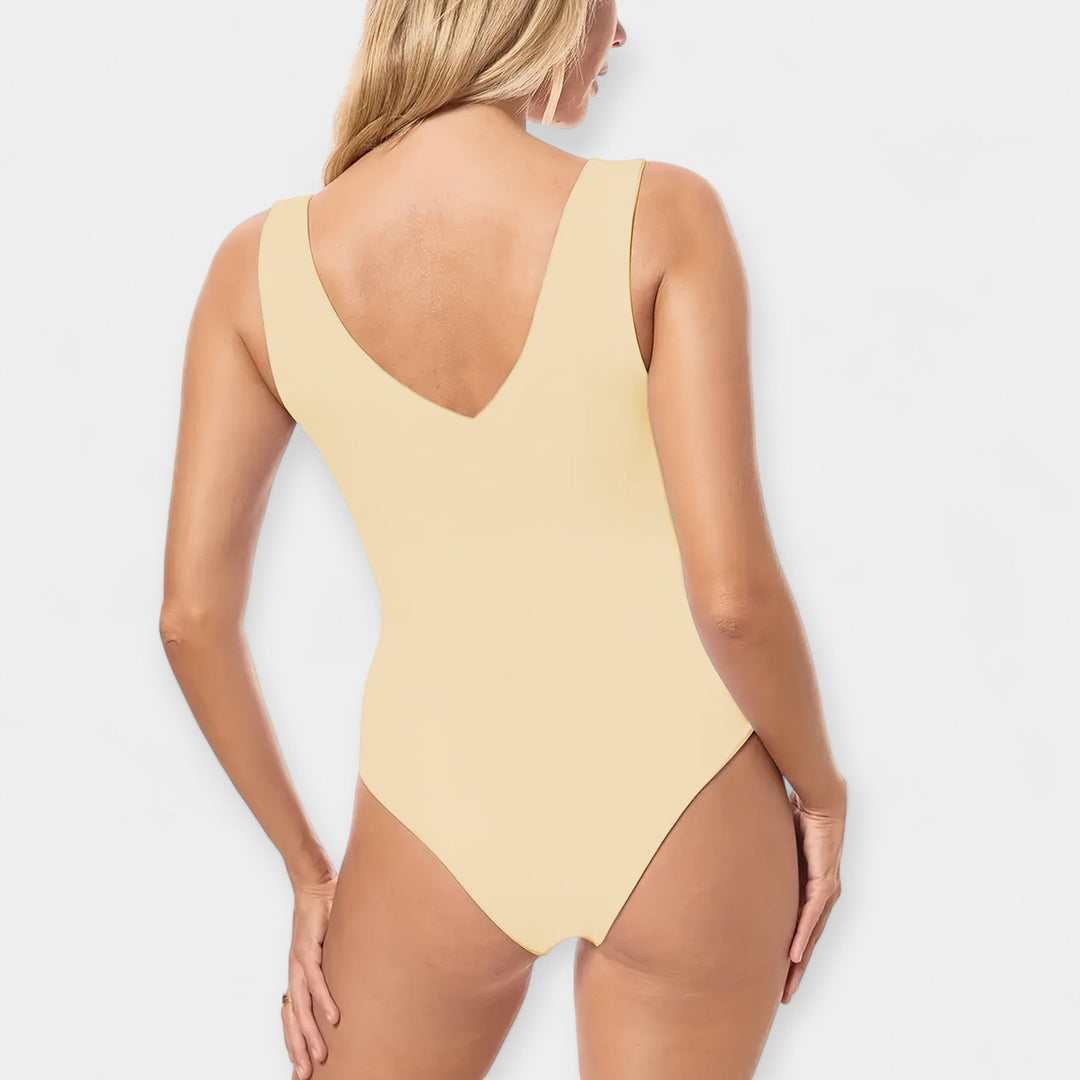 V-Izrezani Brezrokavni Top