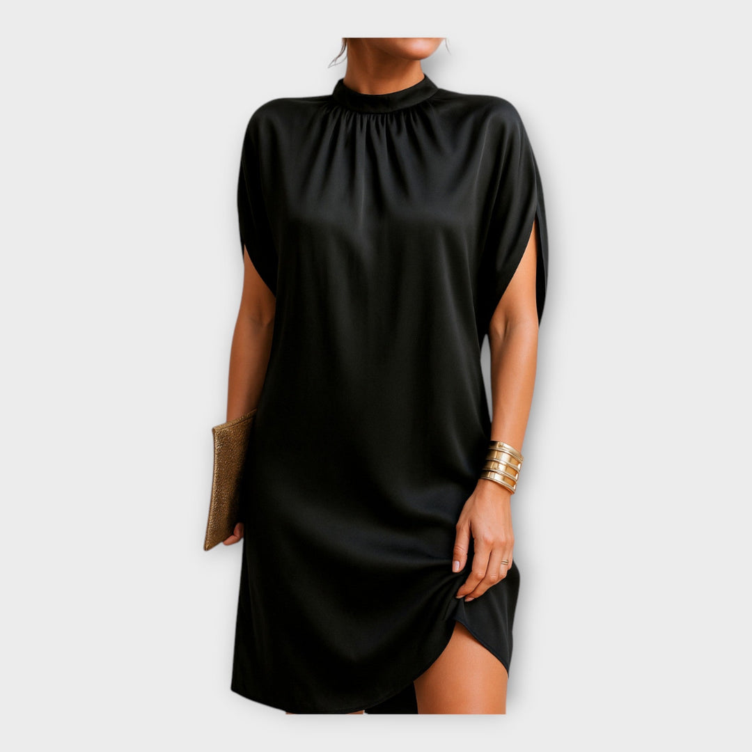 Elegantna mini obleka s klasičnim šarmom