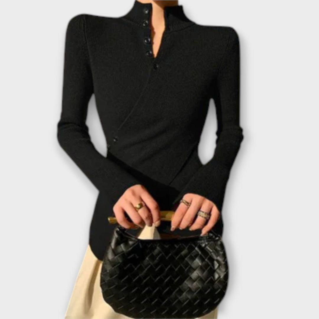 Michiko – Elegantna Slim Fit Pletena T-Shirt