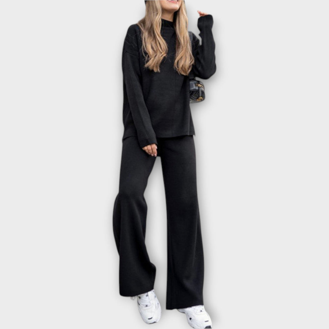 Set z Ohlapno Silhueto in Minimalistično Estetiko
