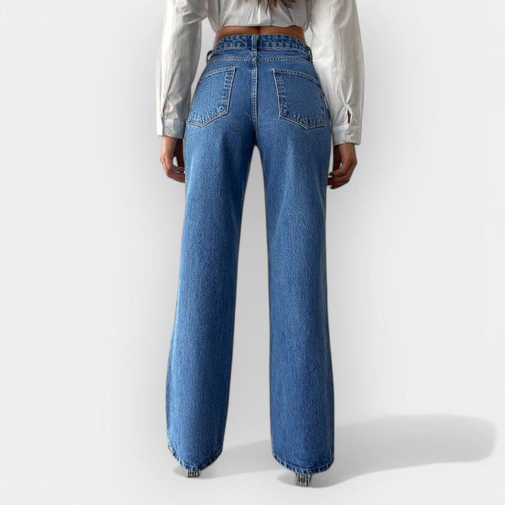 Visok Pas Jeans s Širokim Udobnim Krojem