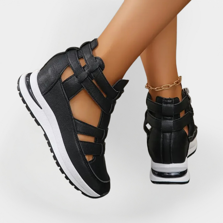 Elegantni Lahki Sandal s Peto in Stransko Zadrgo