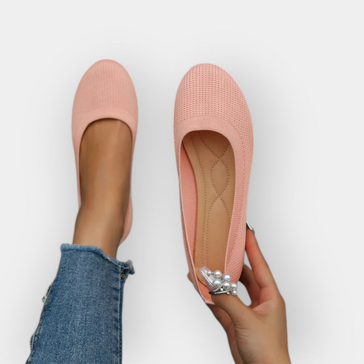Elegantne preproste sandale