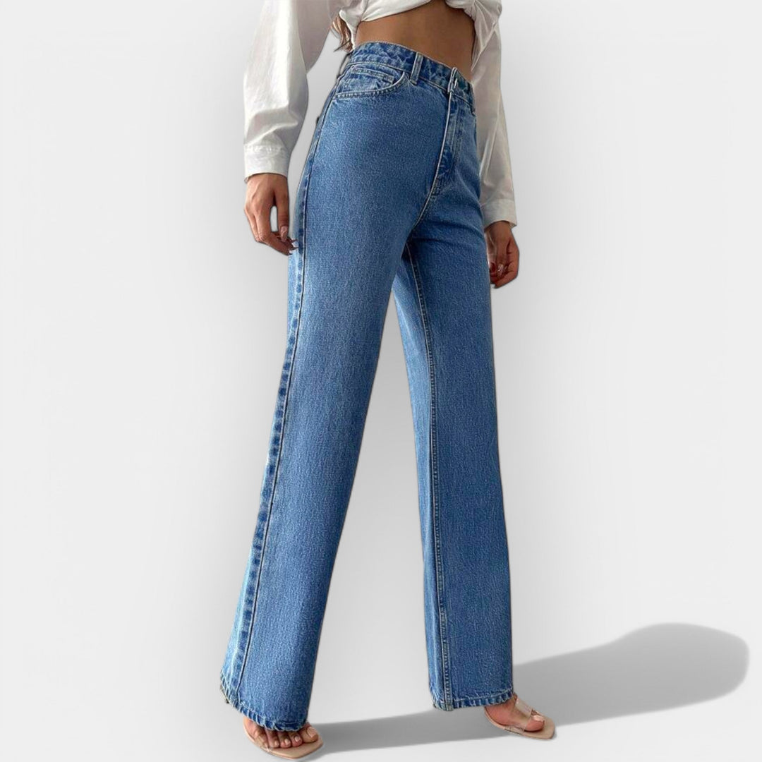 Visok Pas Jeans s Širokim Udobnim Krojem