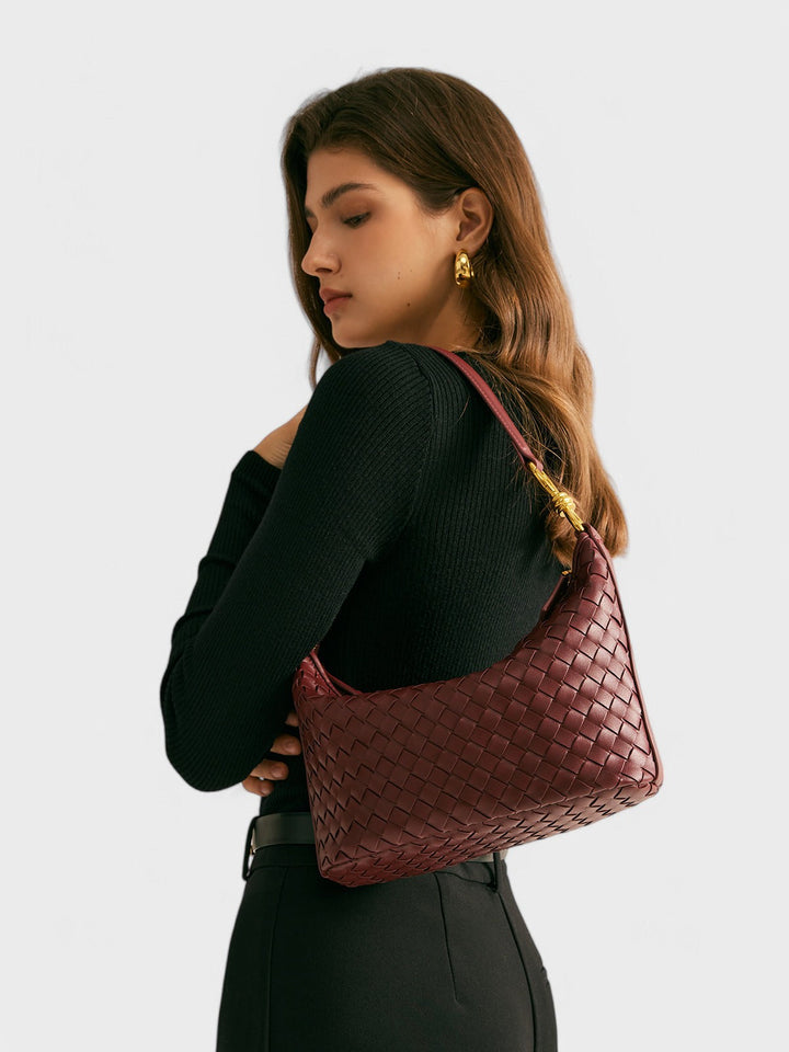 Isa - Bordo Eleganca