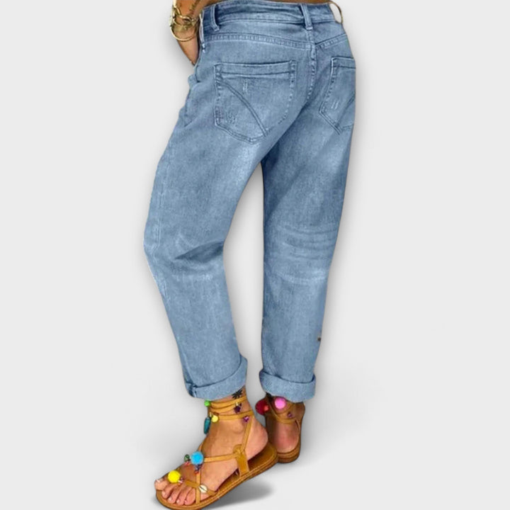 Jeans s Prijetno Silhueto