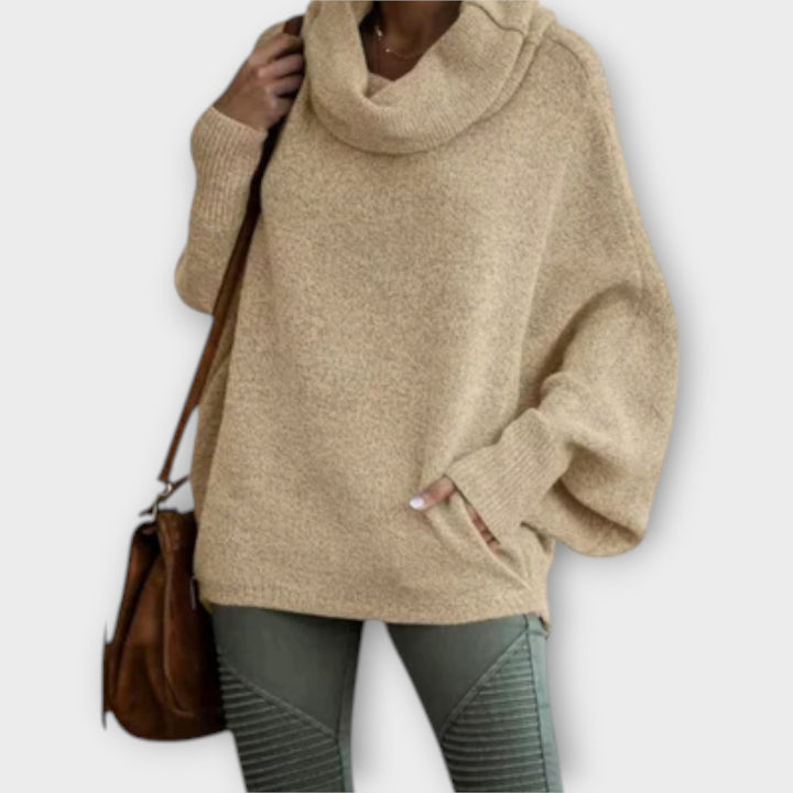 Ulrike - Elegantni ženski pulover s turtleneck ovratnikom