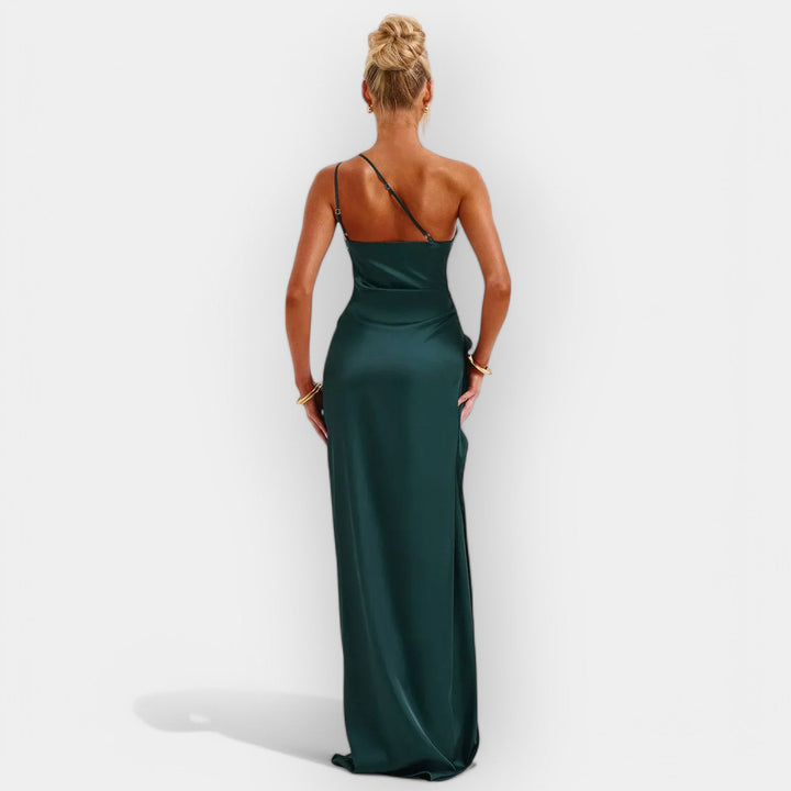 Satenska obleka za elegantne večere