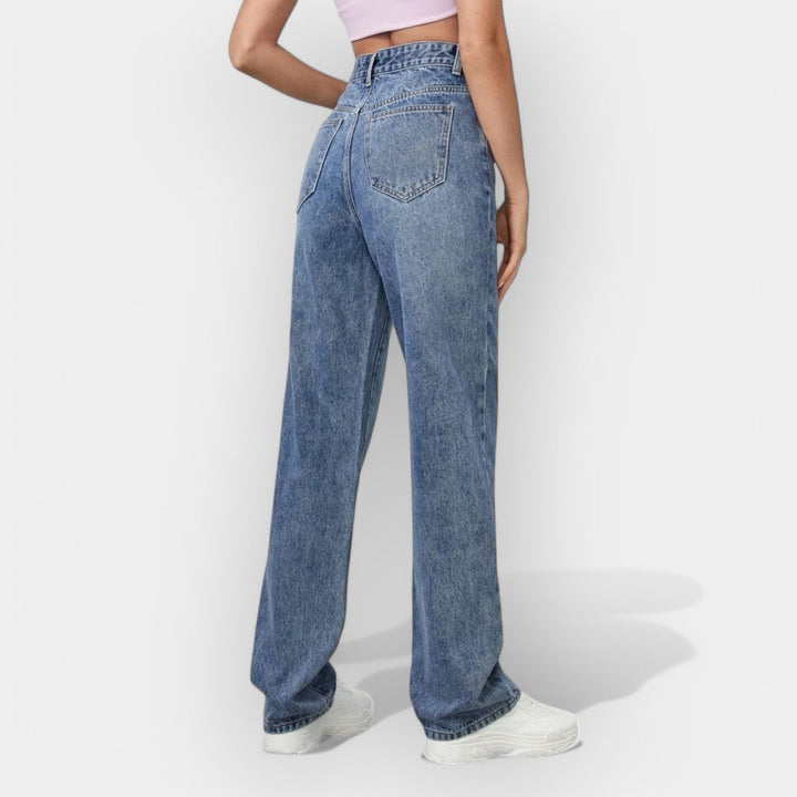 Straight Cut Jeans
