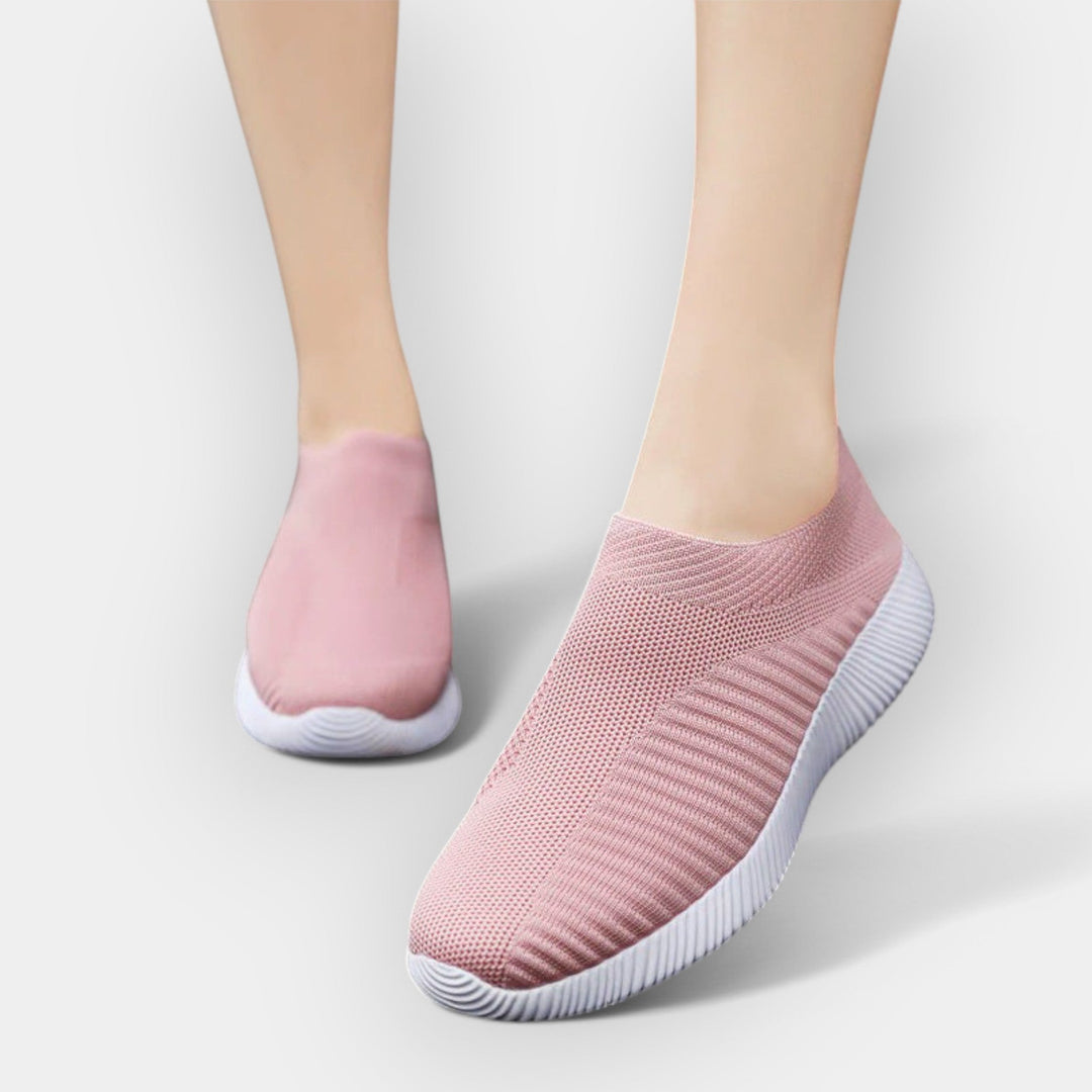 Udobni Slip-On Čevlji za Enostavno Obuvanje