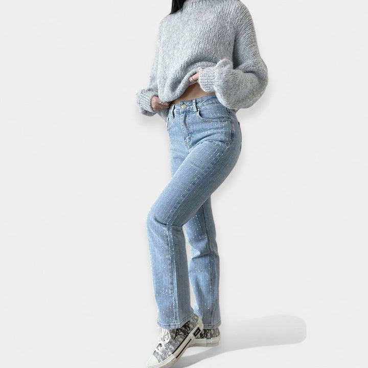 Živahni Poletni Jeans
