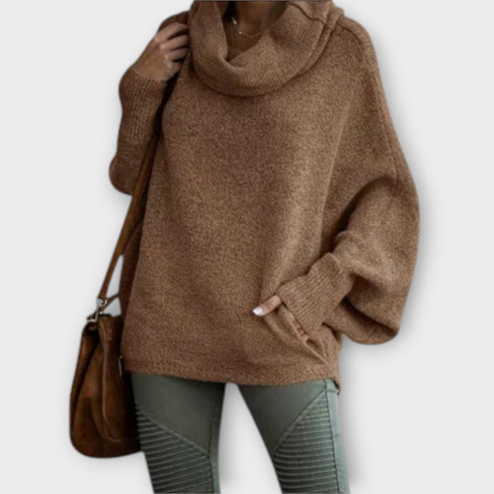 Ulrike - Elegantni ženski pulover s turtleneck ovratnikom