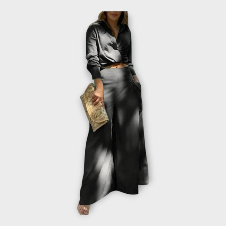Set z brezčasno eleganco in minimalističnim dizajnom