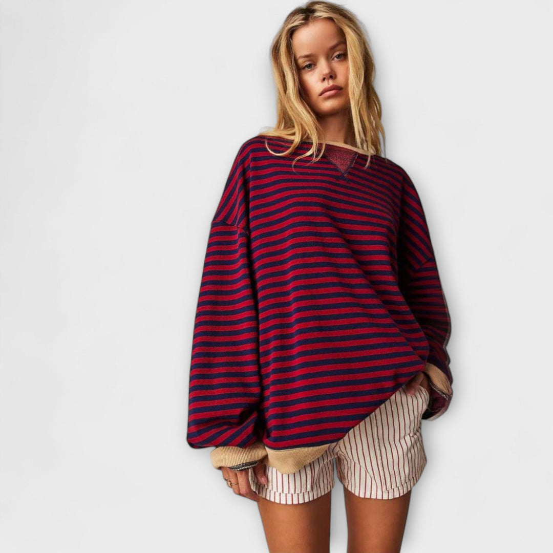 Maja - Oversized Črtast Pulover